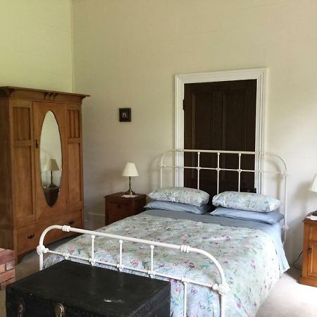 The Old School House Guest House Te Awamutu Ngoại thất bức ảnh