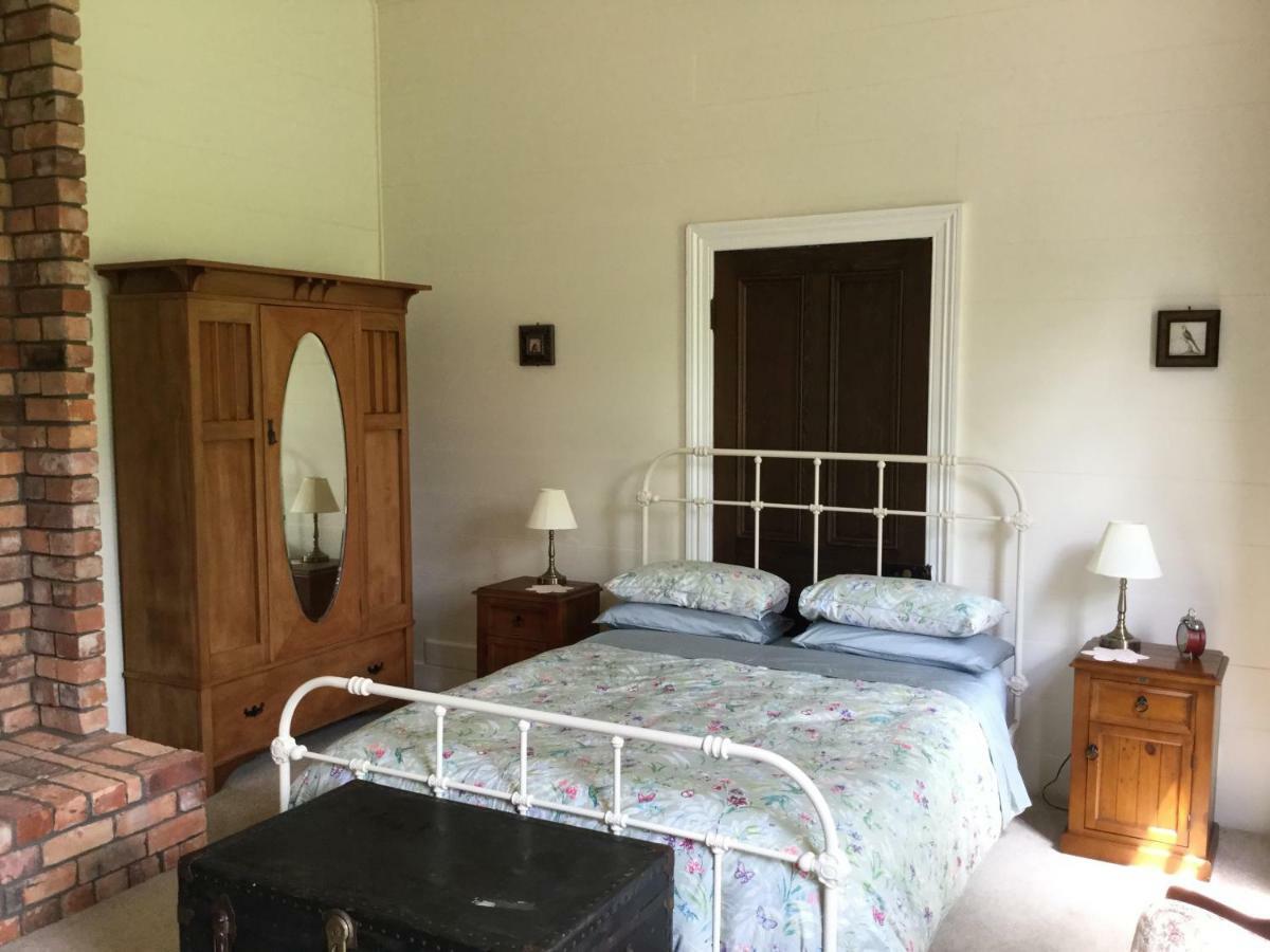 The Old School House Guest House Te Awamutu Ngoại thất bức ảnh
